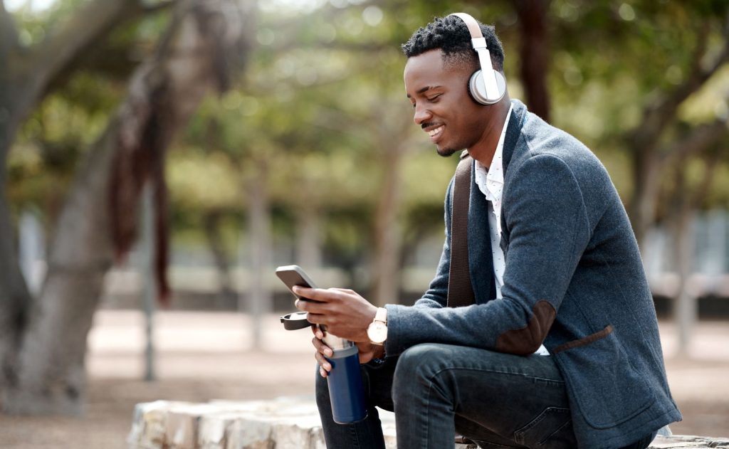 Are Bluetooth Wireless Earbuds Safe for Your Brain?