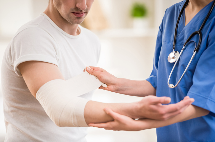 How Delayed Injury Symptoms Impact Personal Injury Claims